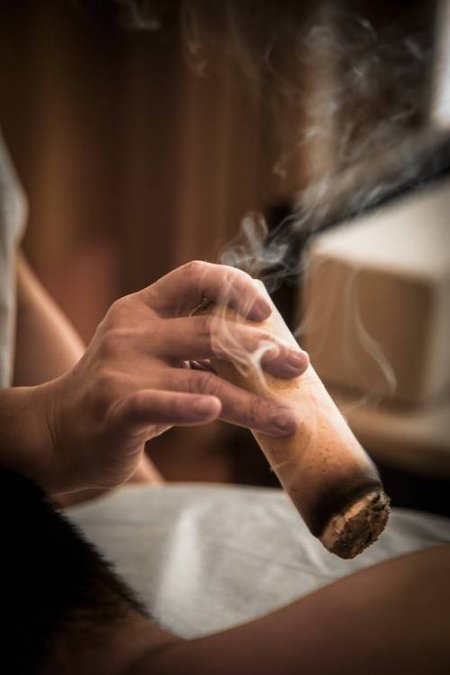 艾灸入门教程（全88集） - 艾灸工具展示