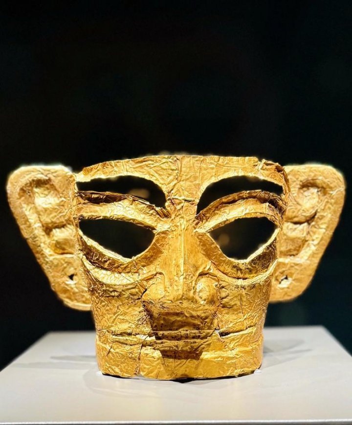 【纪录片】《探秘三星堆》（10集） - 三星堆文物展示